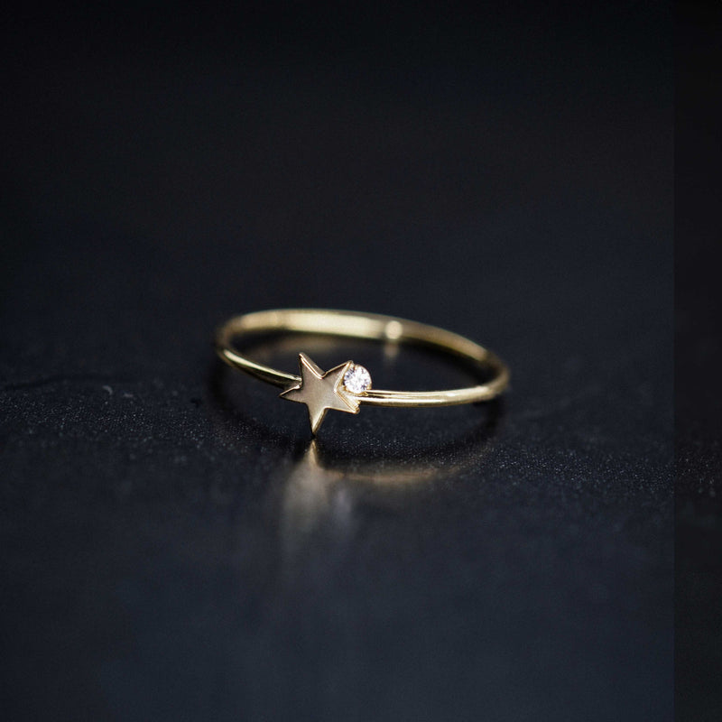 Star One Diamond Solid Gold Ring