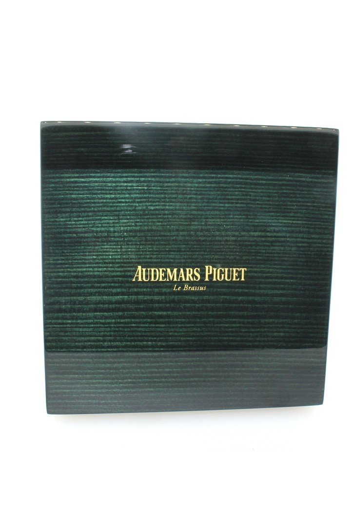 Audemars Piguet Royal Oak 41Mm Black Dial Stainless Steel Bracelet Mens Watch 15400St.oo.1220St.01