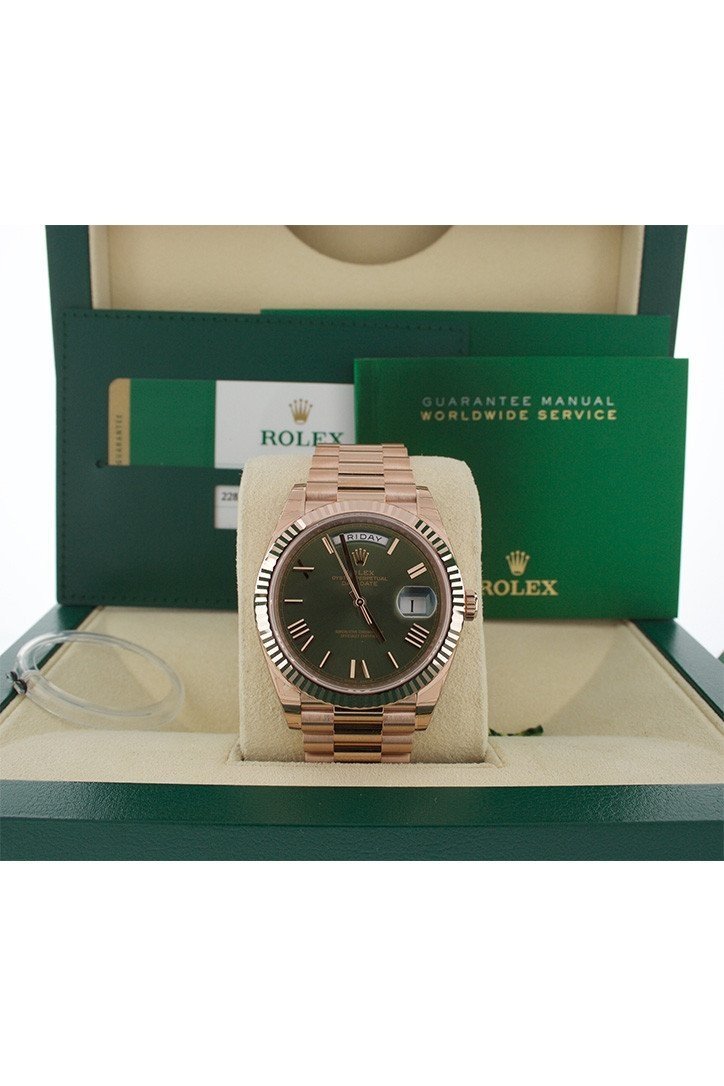Rolex Day-Date 40 Olive Green Roman Dial Fluted Bezel 18K Everose Gold President Automatic Mens